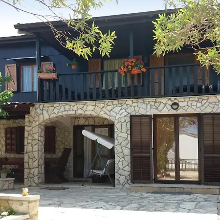 Holiday Home Karlo - Nin115